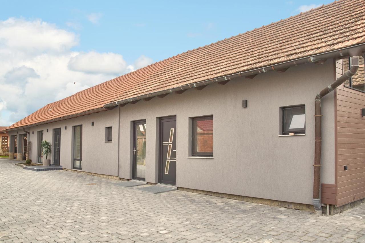 Apartament Tango La Casa Piano House ,Cu Parcare Alba Iulia Esterno foto